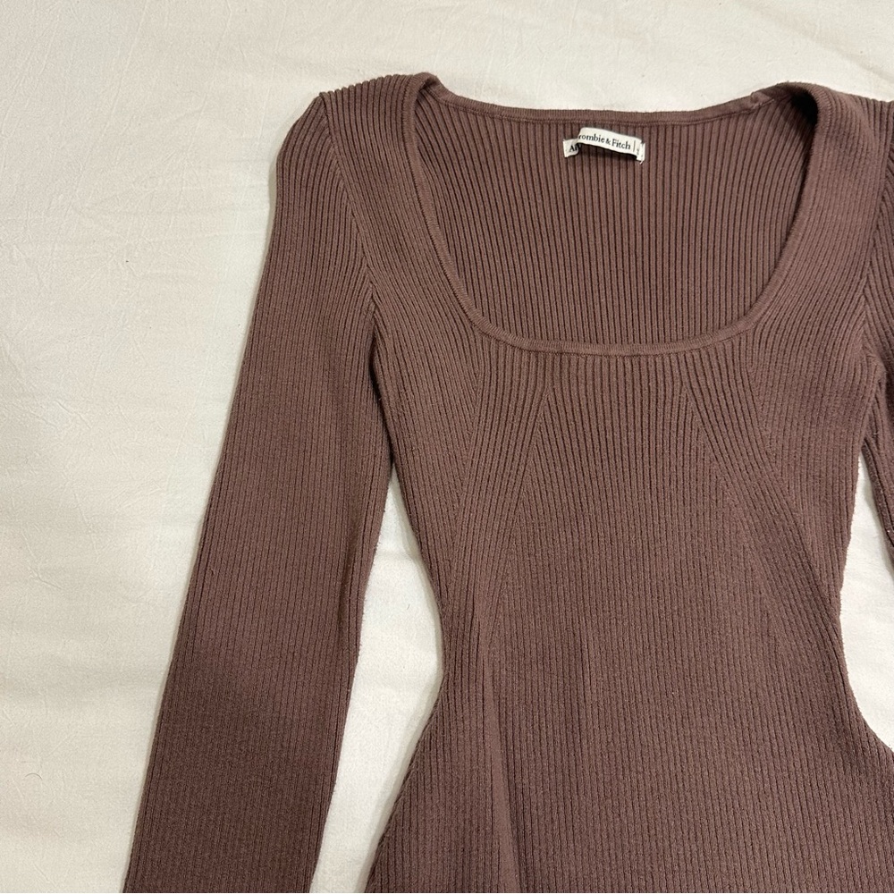 Abercrombie & Fitch Ribbed Brown Top ( Cotton Blend) - Picture 3 of 6